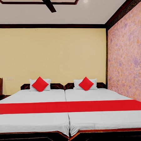 Oyo Royal Visakha Beach Guest House Visakhapatnam Exterior foto